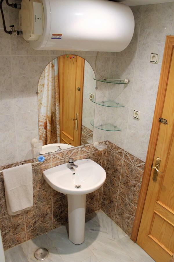 Puerta Del Mar Apartment Almunecar Luaran gambar